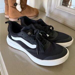 Vans ultrarange sneakers